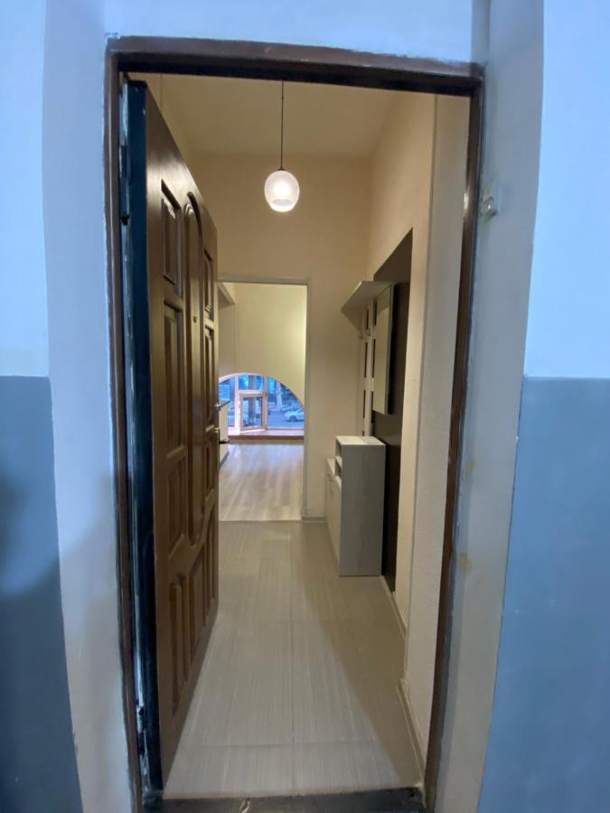 City Center Studio - เยเรวาน ภายนอก รูปภาพ